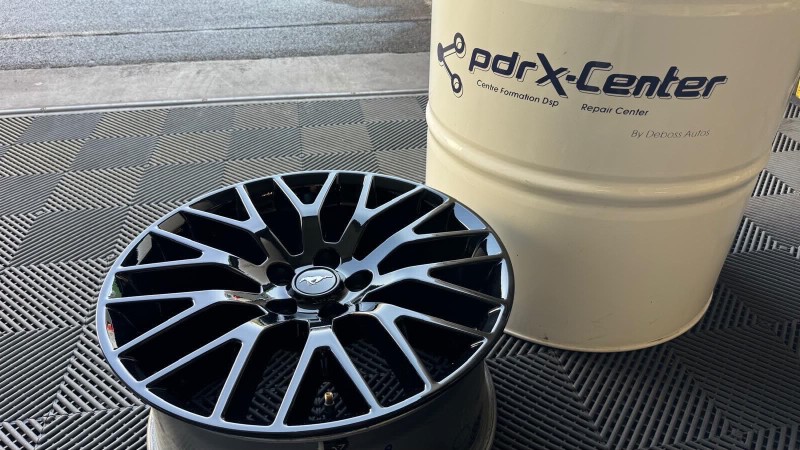 Réparation de jantes Tesla éraflées à Gémenos et Marseille