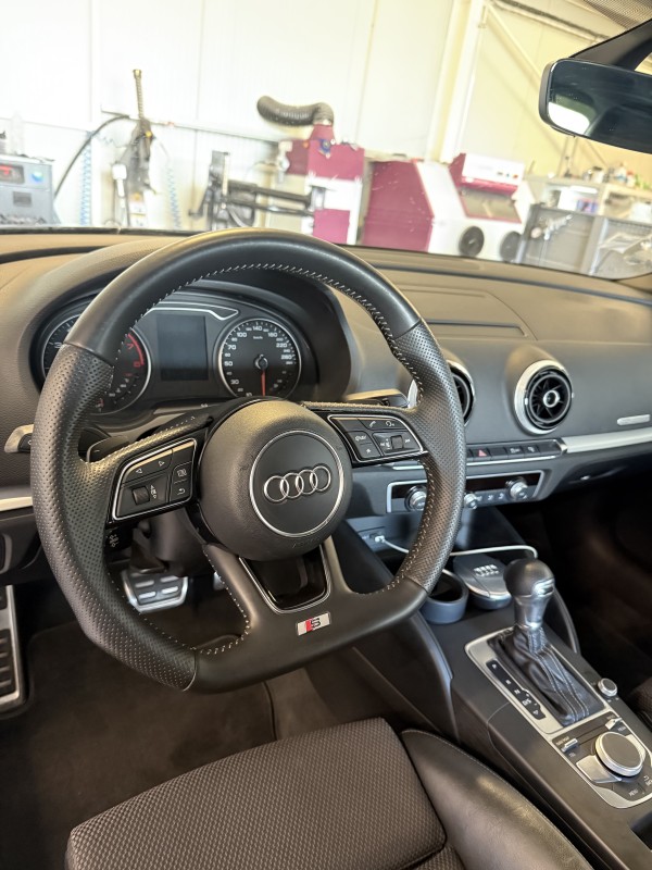 Réparation de volant abîmé sur Audi avec PDRX CENTER à Gémenos près de Marseille