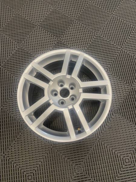 Jantes de voiture réparées comme neuves à Marseille