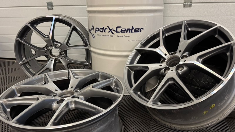 Réparer et rectifier 4 jantes alu bi-ton diamantées à Marseille, Aubagne et Gémenos